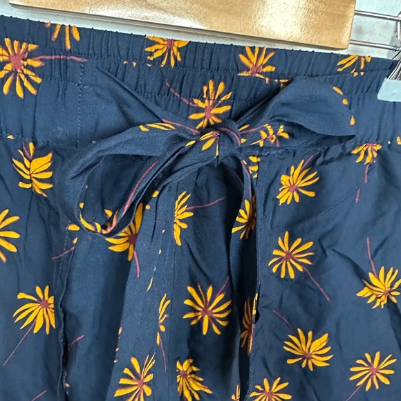Madewell High Waist Blue and Yellowish Orange Shorts small - Picture 2 of 5